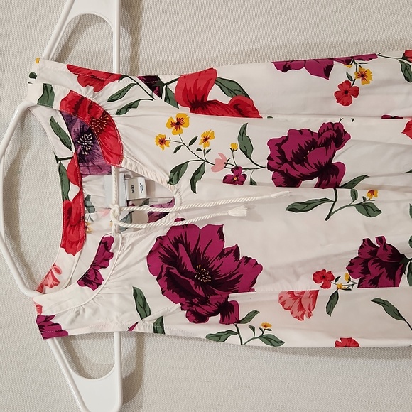 Sundress - Picture 3 of 3